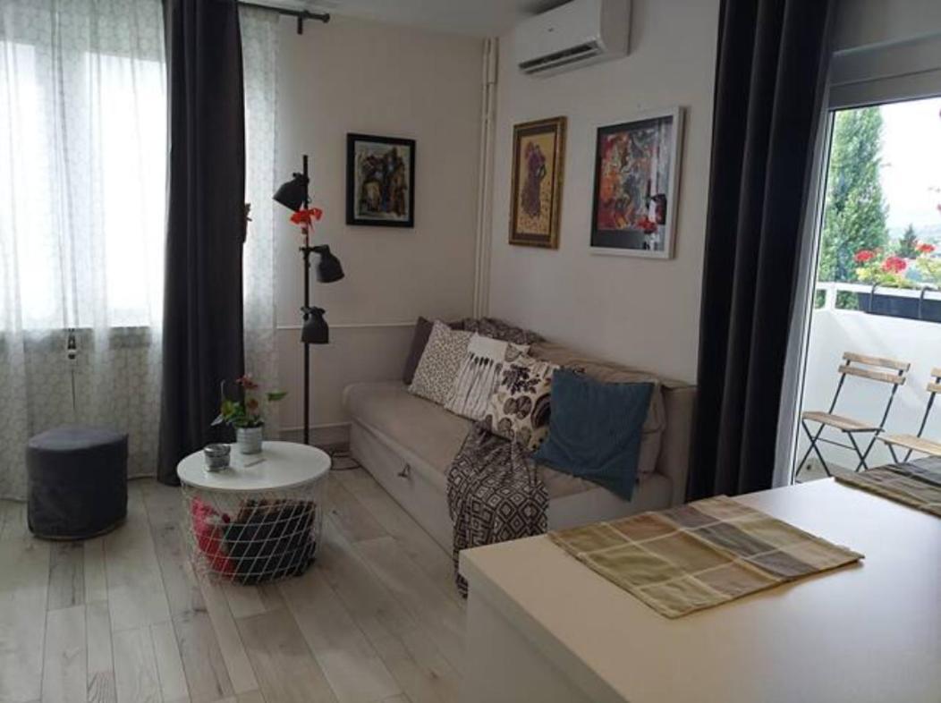 New Studio Apartment Sun With Free Parking Zagreb Buitenkant foto